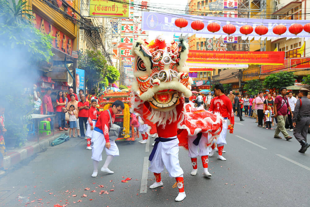 Chinese New Year in Thailand | Learn Thai with Mod
